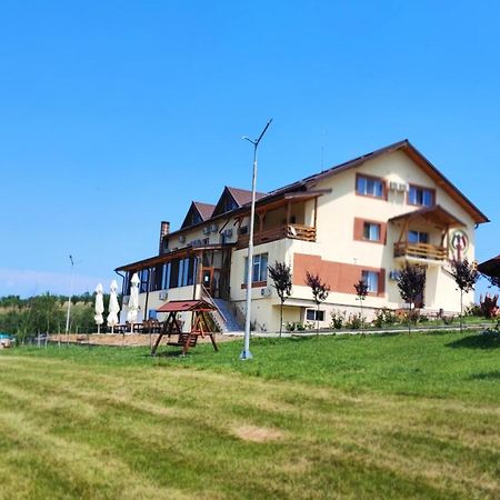 Motel Prislop Хацег Екстер'єр фото