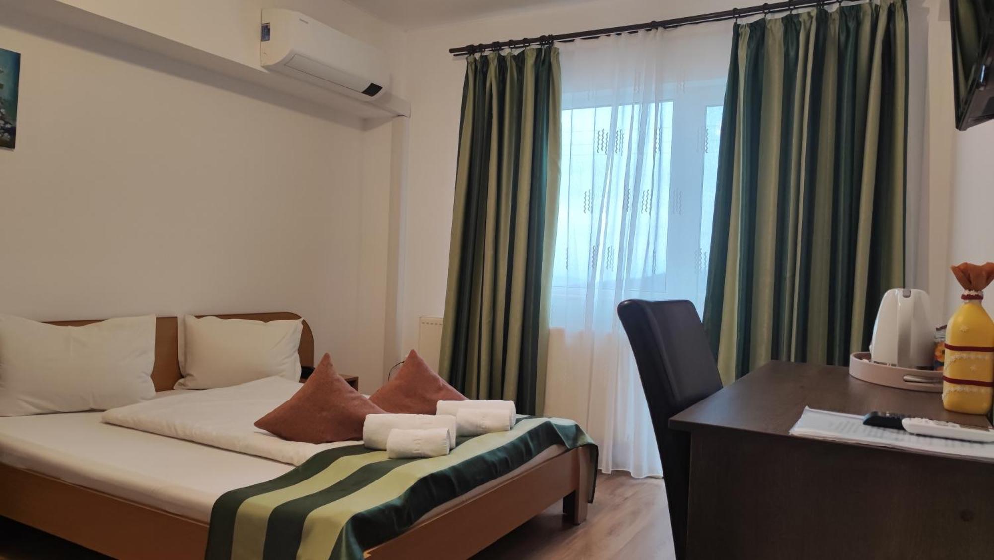 Motel Prislop Хацег Екстер'єр фото