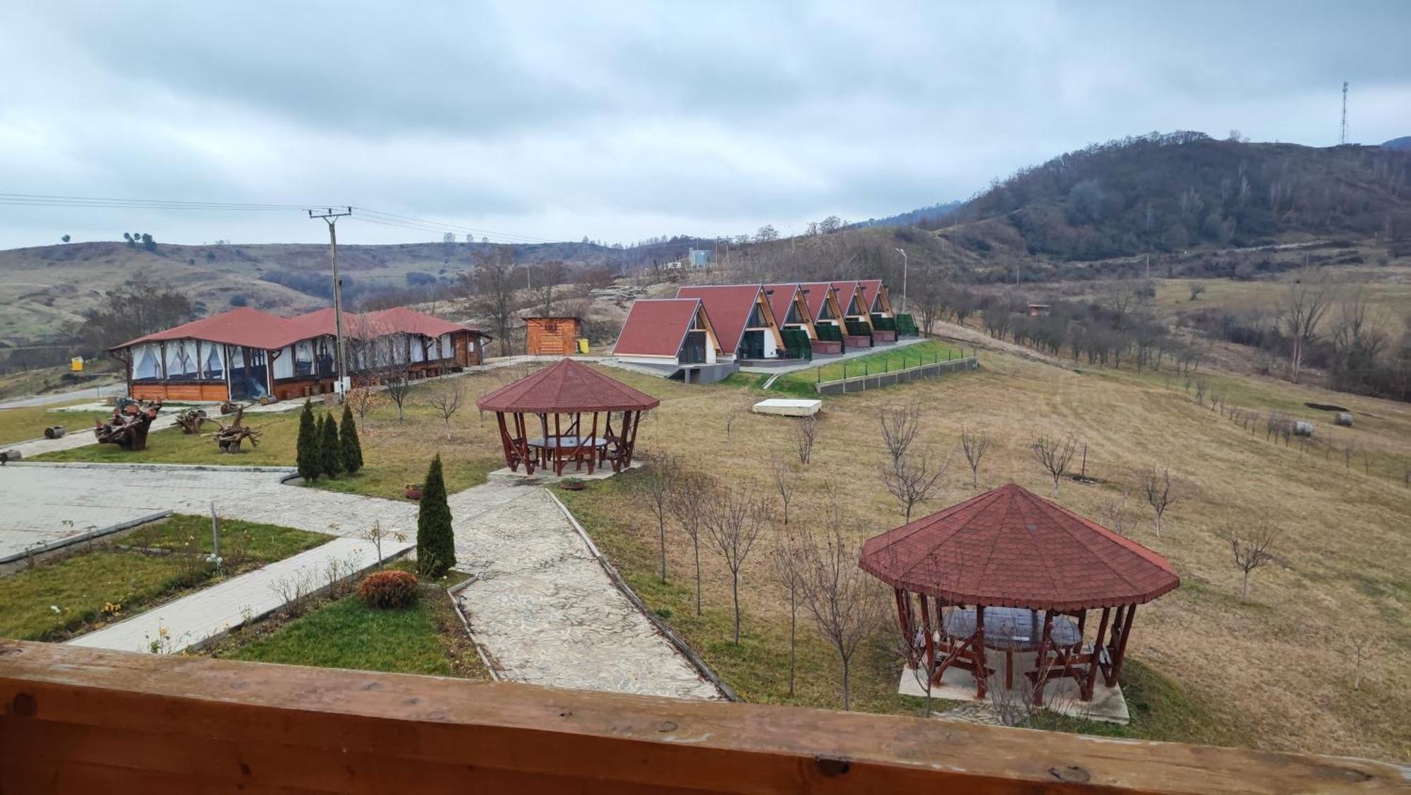 Motel Prislop Хацег Екстер'єр фото
