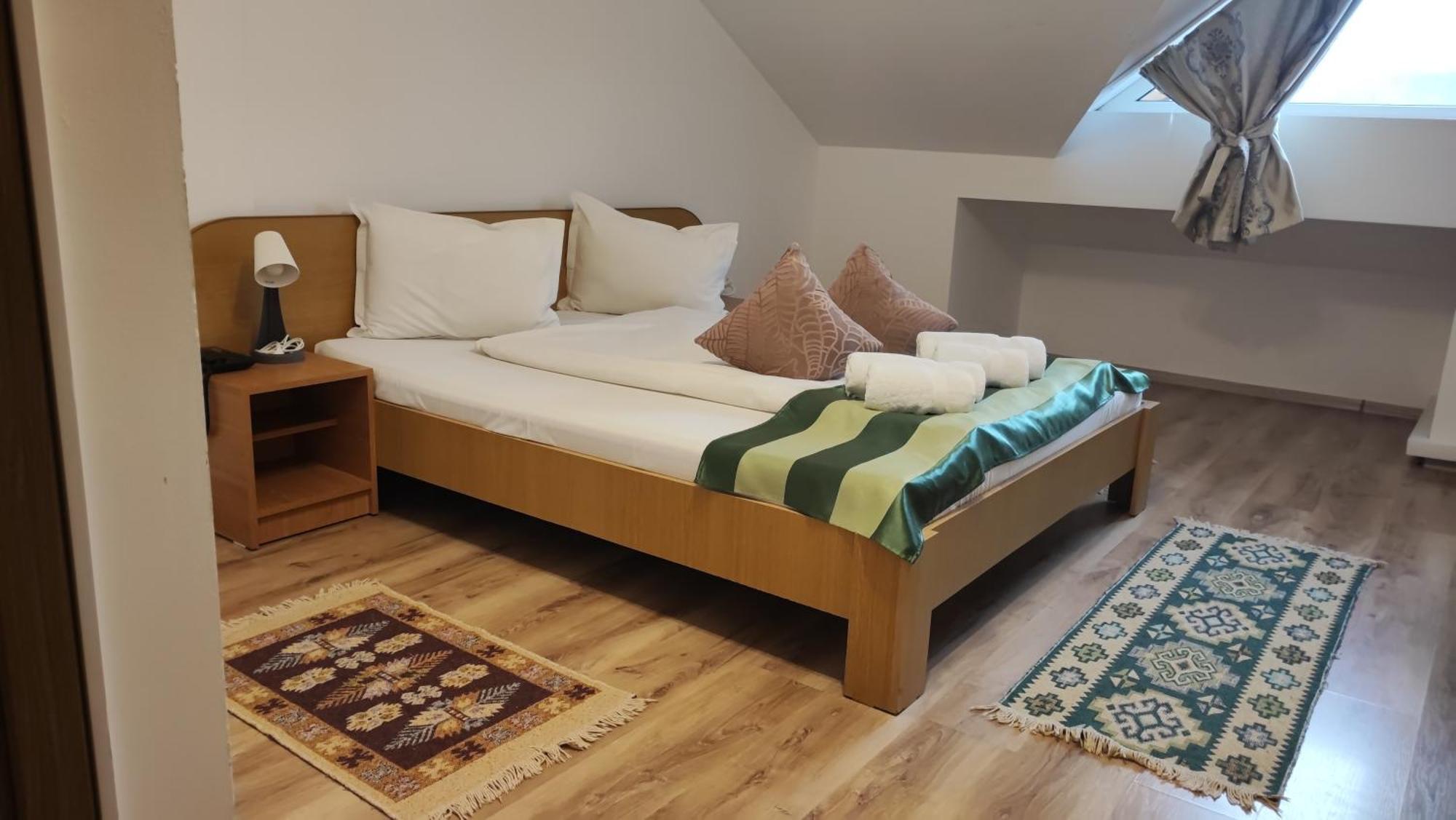 Motel Prislop Хацег Екстер'єр фото