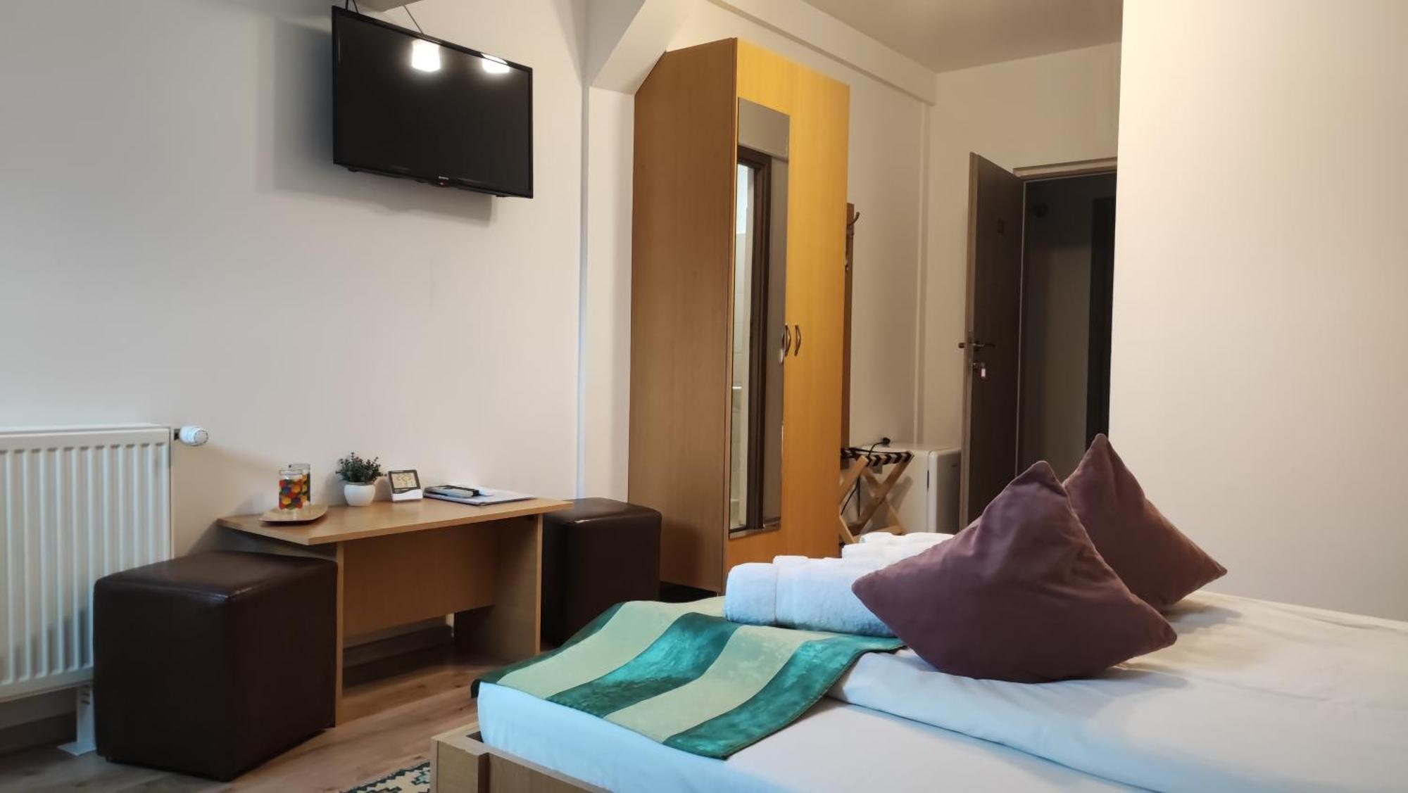 Motel Prislop Хацег Екстер'єр фото